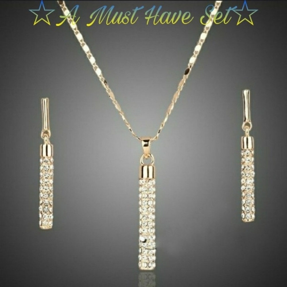 ☆ A Must Have Jewelry Set ☆